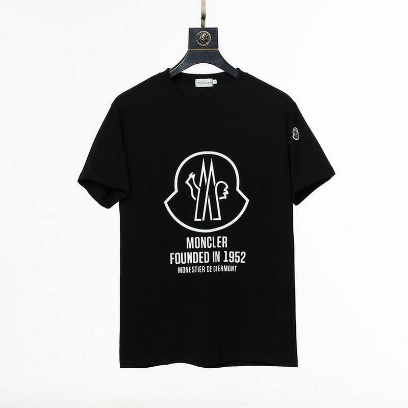 Moncler T-shirts 284